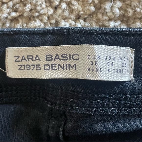Zara Basic Z1975 Mid-Rise Denim Skinny Jeans Women’s 4 Black Stretch Casual - Picture 3 of 13